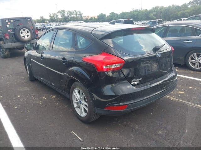 2017 FORD FOCUS SE 3