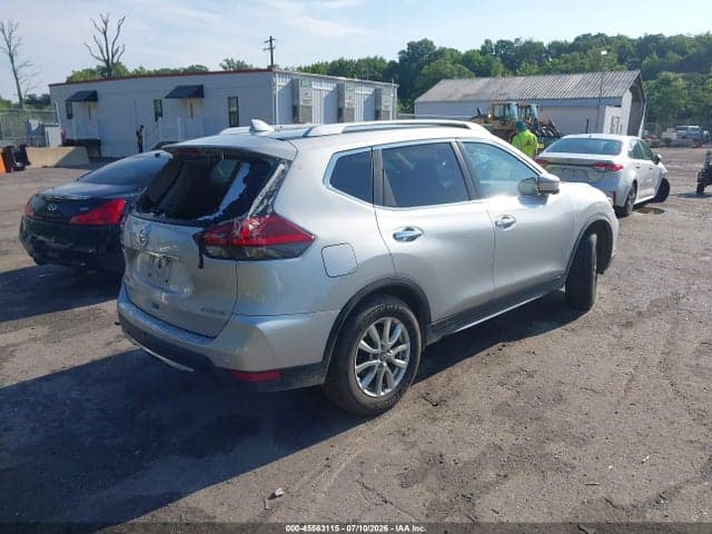 2019 NISSAN ROGUE SV 4