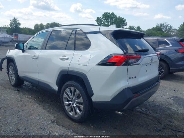 2020 TOYOTA RAV4 LIMITED 3