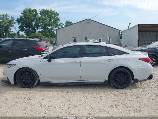 2021 TOYOTA AVALON TRD 14