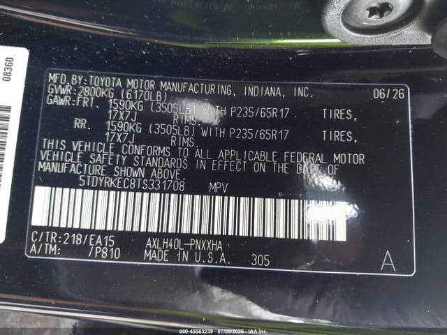 2026 TOYOTA SIENNA XLE 9