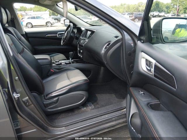 2019 NISSAN PATHFINDER SV 5