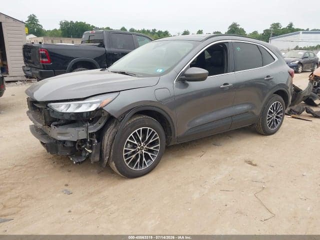2025 FORD ESCAPE PHEV 2