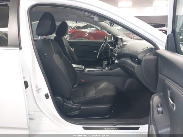 2024 NISSAN SENTRA SV XTRONIC CVT 5