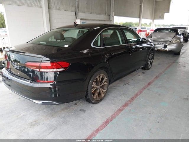 2021 VOLKSWAGEN PASSAT 2.0T SE 4