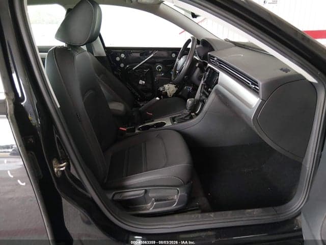 2021 VOLKSWAGEN PASSAT 2.0T SE 5