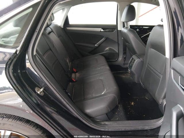 2021 VOLKSWAGEN PASSAT 2.0T SE 8