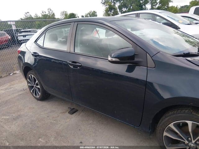 2017 TOYOTA COROLLA XSE 14