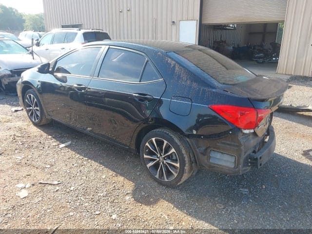 2019 TOYOTA COROLLA SE 3