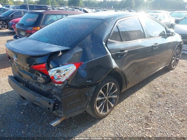 2019 TOYOTA COROLLA SE 4
