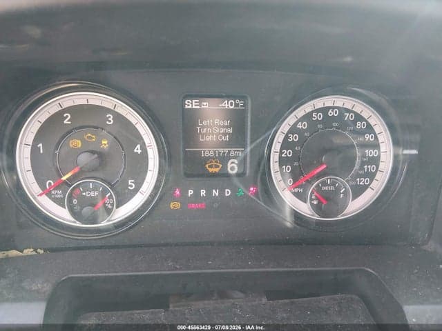 2018 RAM 2500 TRADESMAN 4X4 6'4 BOX 7