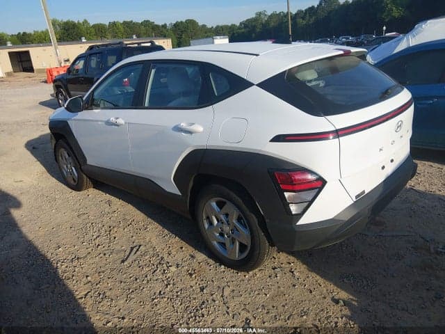 2026 HYUNDAI KONA SE 3