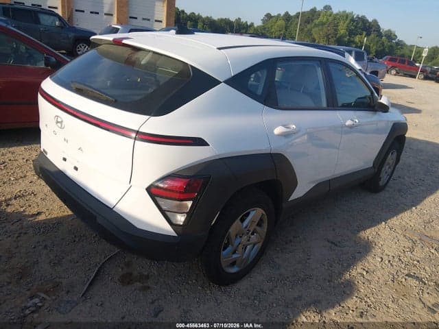 2026 HYUNDAI KONA SE 4