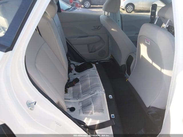 2026 HYUNDAI KONA SE 8