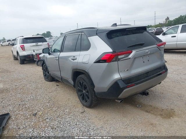 2025 TOYOTA RAV4 HYBRID XSE 3