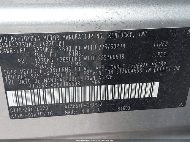 2025 TOYOTA RAV4 HYBRID XSE 9