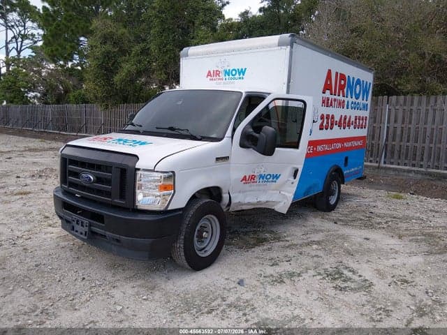 2022 FORD E-350 CUTAWAY 2