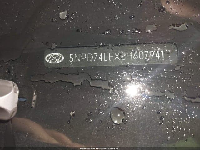 2020 HYUNDAI ELANTRA SE 9