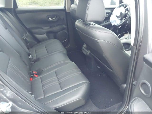 2026 HONDA HR-V AWD EX-L 8