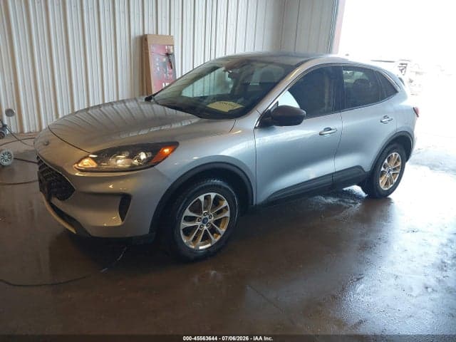 2022 FORD ESCAPE SE 2