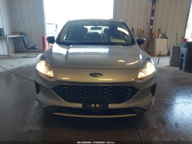 2022 FORD ESCAPE SE 17