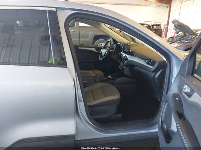 2022 FORD ESCAPE SE 5