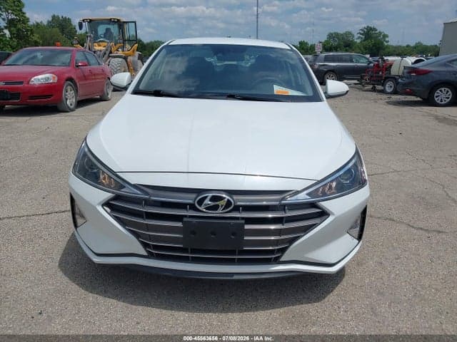2020 HYUNDAI ELANTRA SE 15