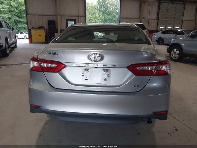 2018 TOYOTA CAMRY LE 16