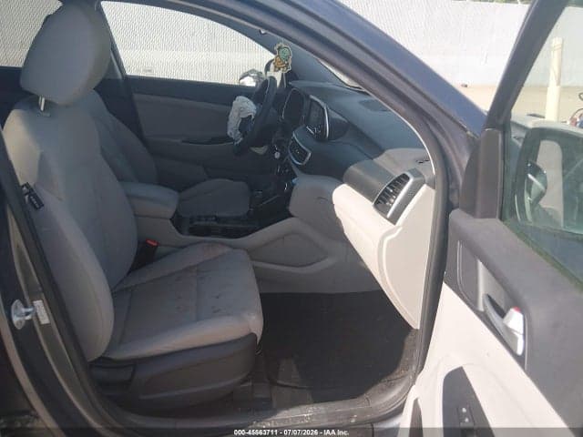 2019 HYUNDAI TUCSON SE 5