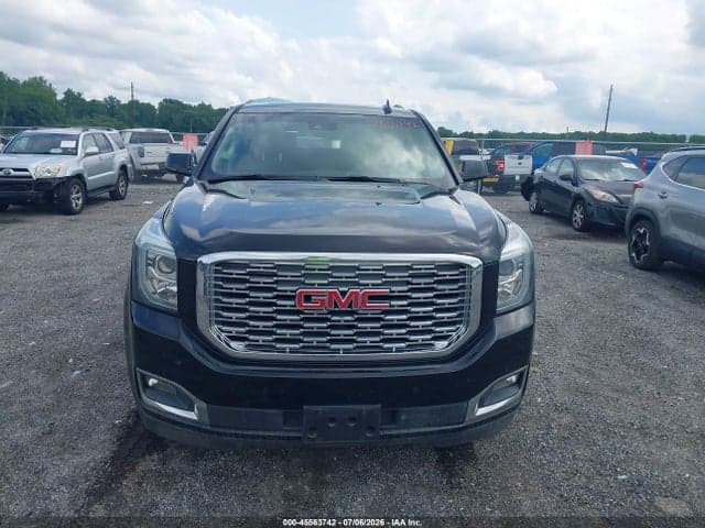 2018 GMC YUKON XL DENALI 12