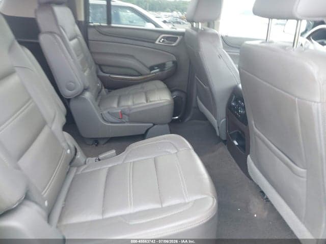 2018 GMC YUKON XL DENALI 8