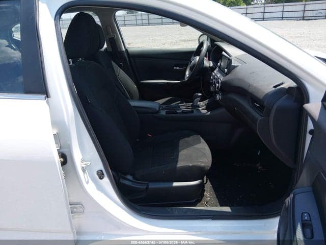 2022 NISSAN SENTRA S XTRONIC CVT 5