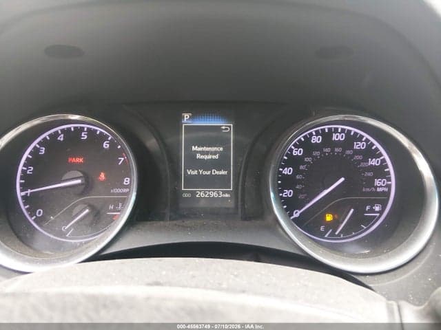 2019 TOYOTA CAMRY SE 7