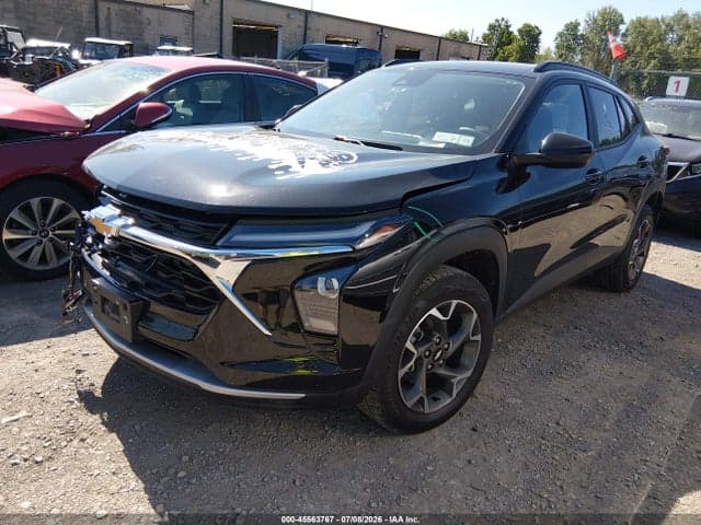 2024 CHEVROLET TRAX FWD LT 2