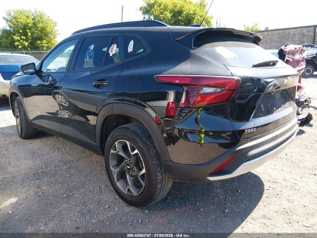 2024 CHEVROLET TRAX FWD LT 3