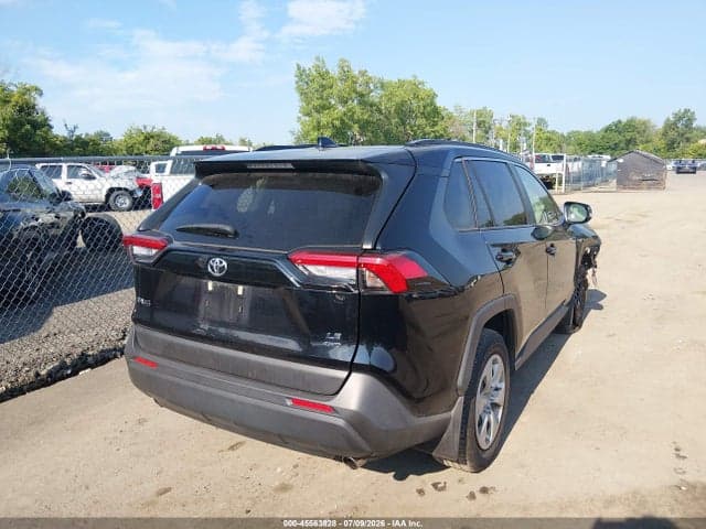 2020 TOYOTA RAV4 LE 4