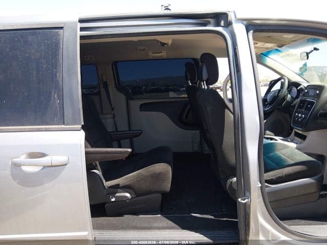 2016 DODGE GRAND CARAVAN SXT 8