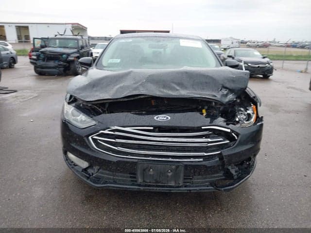 2018 FORD FUSION SE 12