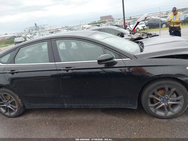 2018 FORD FUSION SE 13