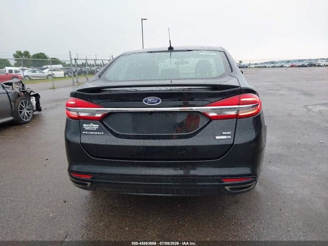 2018 FORD FUSION SE 16