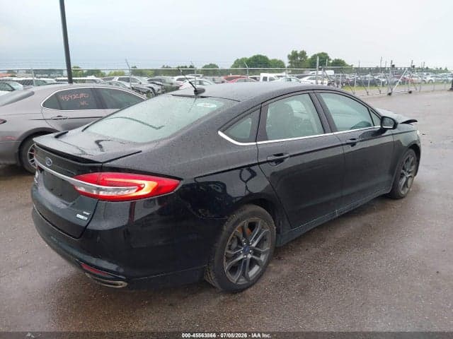 2018 FORD FUSION SE 4
