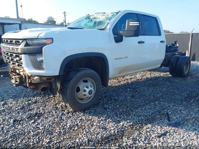 2023 CHEVROLET SILVERADO 3500HD CHASSIS WORK TRUCK 2