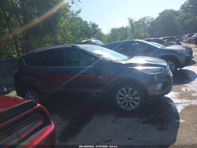 2017 FORD ESCAPE TITANIUM 13