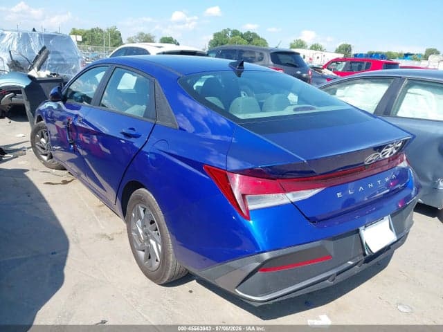 2024 HYUNDAI ELANTRA SEL 3