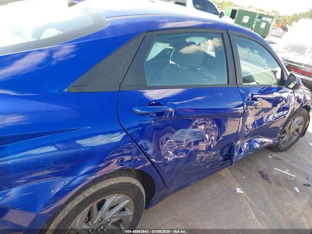 2024 HYUNDAI ELANTRA SEL 6