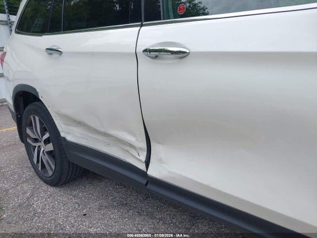 2018 HONDA PILOT TOURING 6