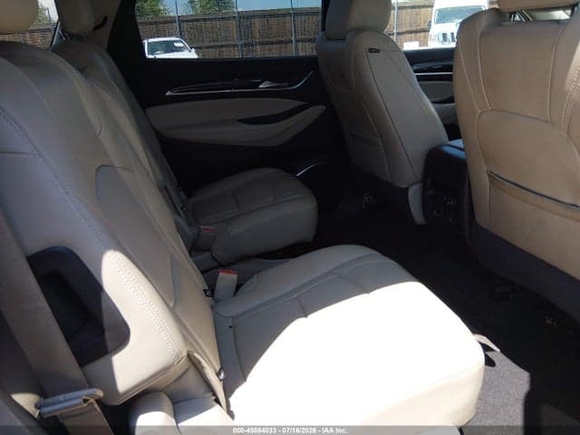 2018 BUICK ENCLAVE ESSENCE 8