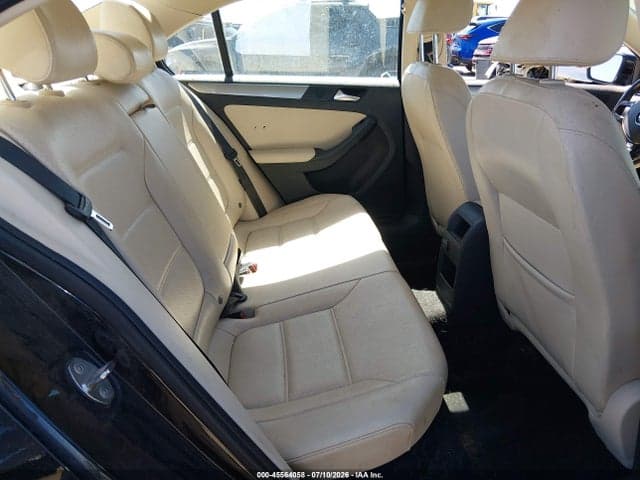 2017 VOLKSWAGEN JETTA 1.4T SE 8