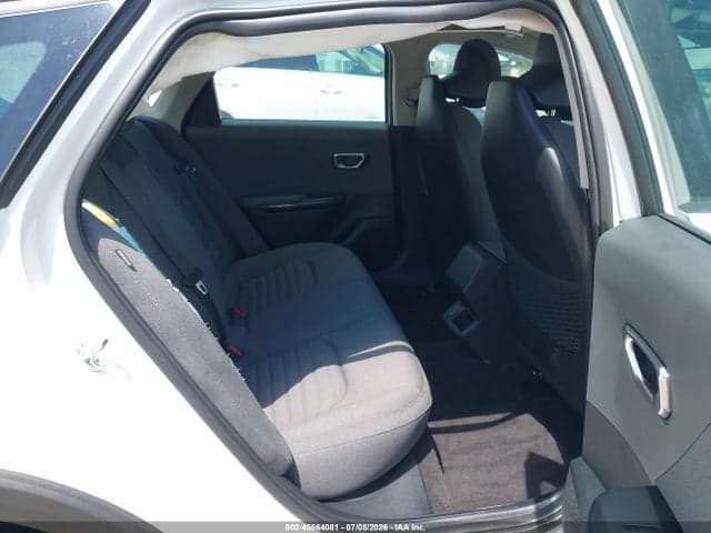 2025 KIA K4 EX 8