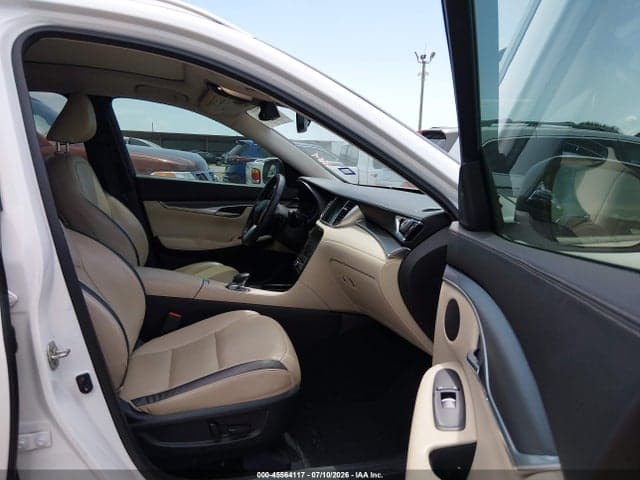 2022 INFINITI QX50 LUXE 5